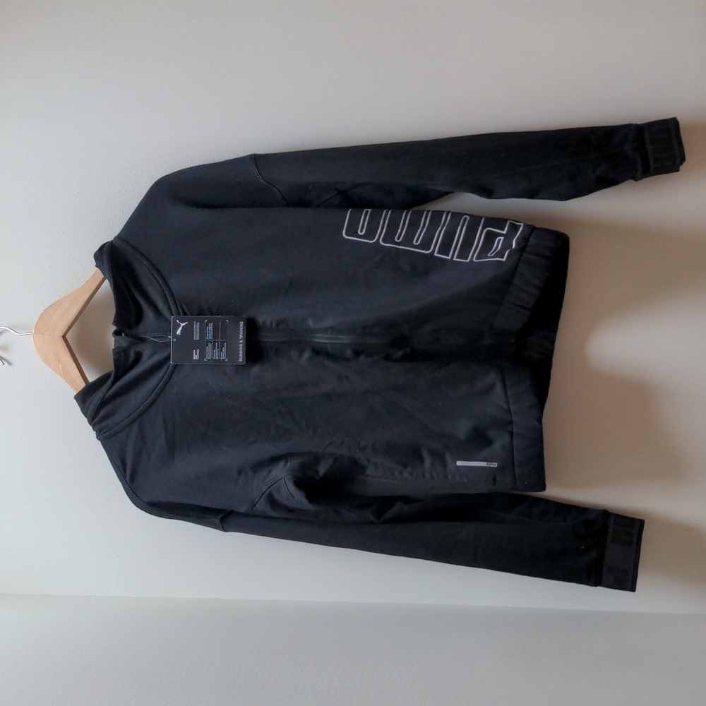 126-**NWT** Puma training hoodie